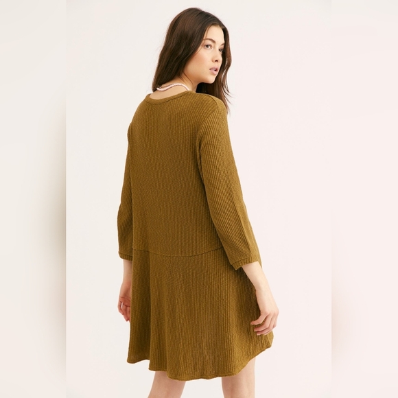 Free People Beach Blossom Button-Up T-Shirt Dress in Mustard Size XS/TP Women's - Picture 4 of 9